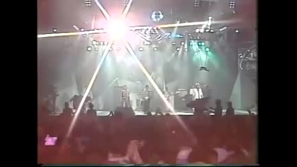 Mike Oldfield and Anita Hegerland - Pictures in the dark with Barry Palmer