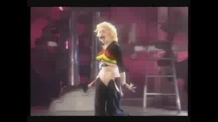 Madonna Blond Ambition 4