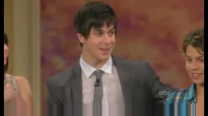 Selena Gomez,  David Henrie & Jake T. Austin Interview On The View 08 05 2009