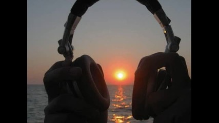 Dmitry Filatov - Еще один день ( Aurosonic Remix )