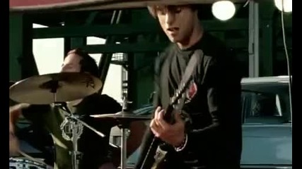 Simple Plan - Welcome To My Life 