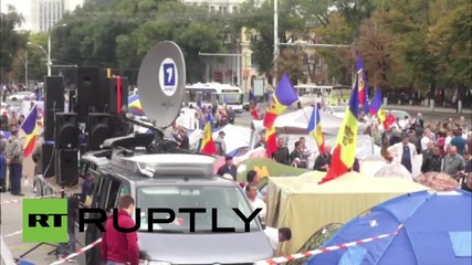Moldova: Thousands join anti-government protest in Chisinau