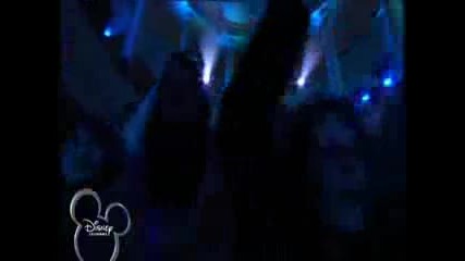 Miley live in Berlin - Bottom of the Ocean