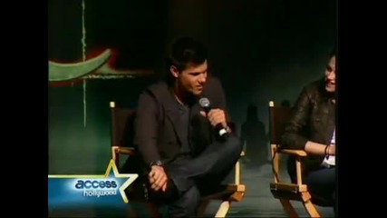 Kristen, Rob & Taylor Funny Moments at the Twicon 2010