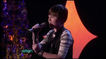 Greyson Chance - Waiting Outside The Lines ( live on Ellen ) 
