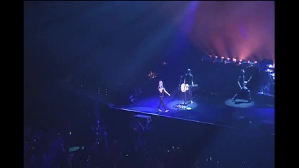 Avril Lavigne - Fall to pieces [live At Budokan 2005 Concert song14]
