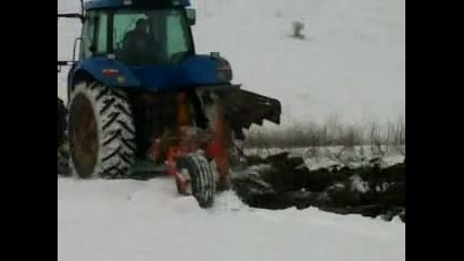 New Holland T8010