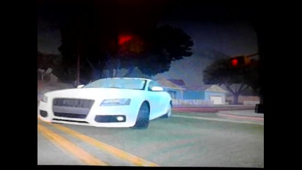 Audi S5 xorizontalno parkirvane