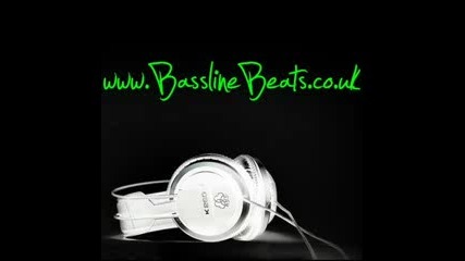 Usher - Love In This Club Remix