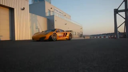 Тестване На Официално Hовия Mclaren Mp4 - 12c Gt3 