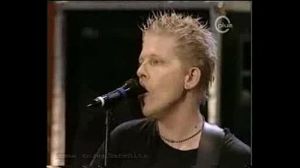 The Offspring - Why Dont You Get A Job (live @ Woodstock 99) 