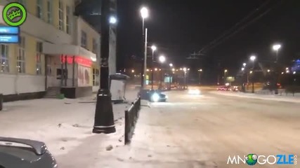 Audi S5 в спирката