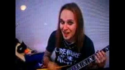 Alexi Laiho Прави Смешни Муцуни Xd