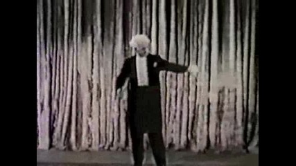Harry Blackstone Senior Performs The Dancing Hankie