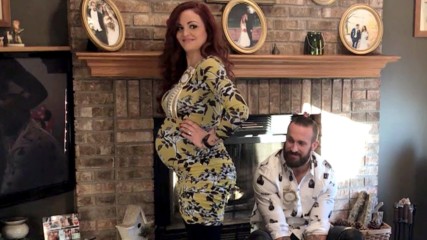 Maria Kanellis reveals the gender of her baby: Maria's Pregnancy Vlog
