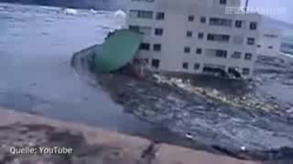 Силата на цунамито в Япония - 11.03.2011 