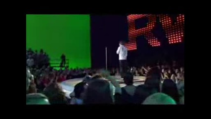 Robbie Williams - Something Beautiful (live Rw Show 2002)