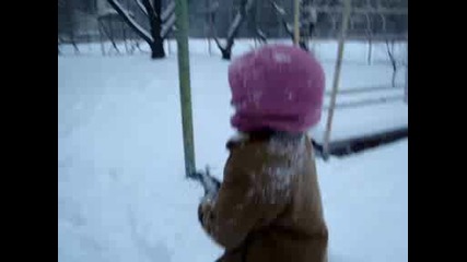 Деца в снега