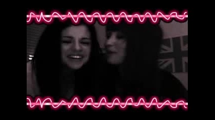 Girls Just Wanna Have Fun... [4 fuckingmuffin x33]