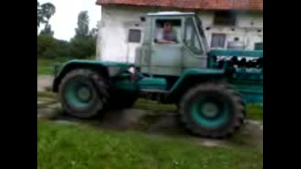 Трактор Т-150 К пали гуми