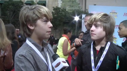 Sprouse Twins On Valentines Day Their First Kisses