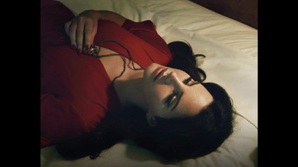 Lana Del Rey - She's not me