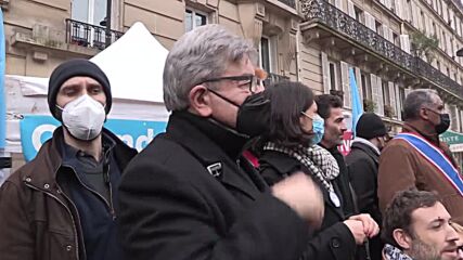 France: Pres hopefuls decry price hike as union strikers dodge teargas in Paris