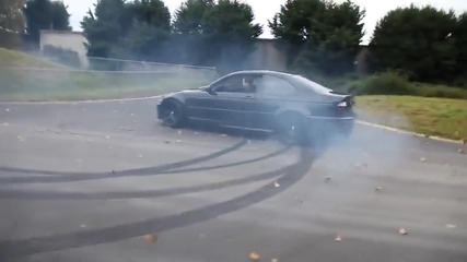 [ Burnout ] Бавареца си неще гумите