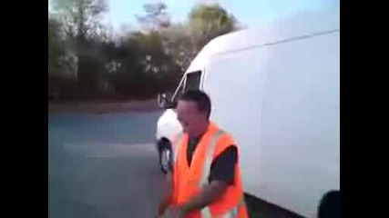 нечовешки смях