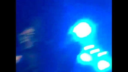 Rihanna - Hard (abu Dhabi New Years Eve) 
