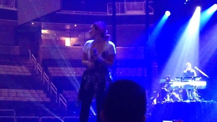 Demi Lovato - Made In The Usa Live (soundcheck) - 2_11_14 - San Jose, Ca - [hd]