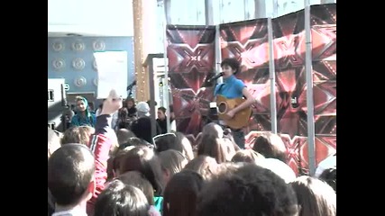 Стела в мола (19.11.11) - X factor