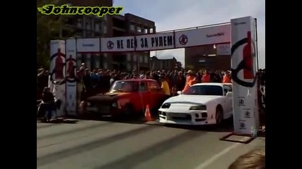 Москвич наказва Toyota Supra