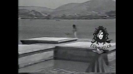 Гръцки Кавър- Woman in love Anna Vissi - To Xero Tharthis (1980)