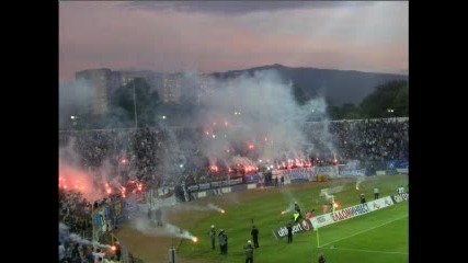 Левски