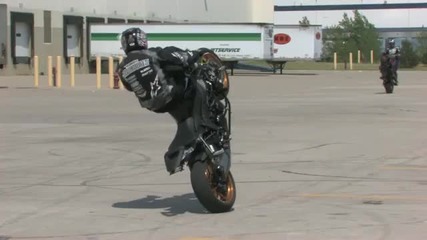 Kawasaki Zx6r stunt