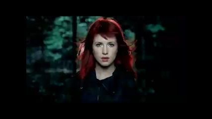 Paromore - decode (oficial video)