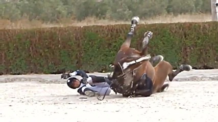 Amazing Horse & Rider Fall - Thrills & Spills