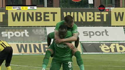 Джеймс Ето'о си вкара куриозен автогол
