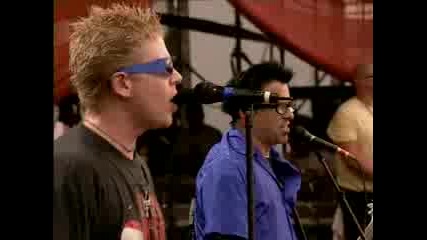 The Offspring - The Kids Arent Alright (live at woodstock)
