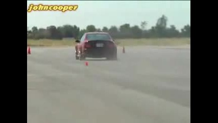 Bmw M6 vs Mercedes Clk63 Amg