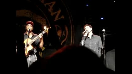 Tom Morello & Serj Tankian - Toronto - 2007