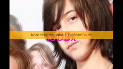 Beadles, Gomez, Sprouse, Apl3, Bieber, Tisdale, Cyrus - Replay ! 