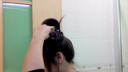 Quick Messy Updo Bun