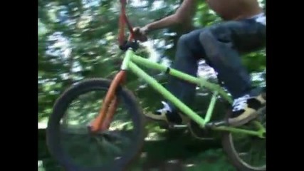 Dirt Jumping Mtb Bmx Downhill - The Hollow