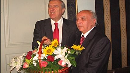 Александър Томов