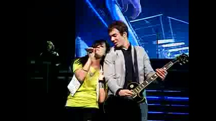 Demi Lovato - Until Youre mine (live)