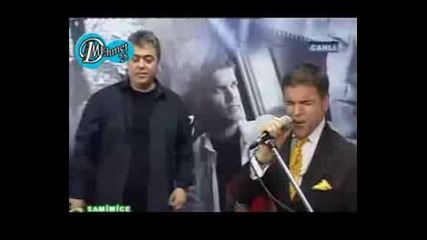 Cengiz Kurtoдџlu ve Sami Г‡elik - Yгјrгј Kervanlarд±m Yгјrгј.avi