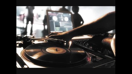 d (o.o) b [ h0use music ] Lost In The Darkness (phunk Investigation Remix)