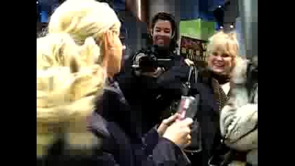 Ashley Tisdale Buys Her Headstrong Cd!